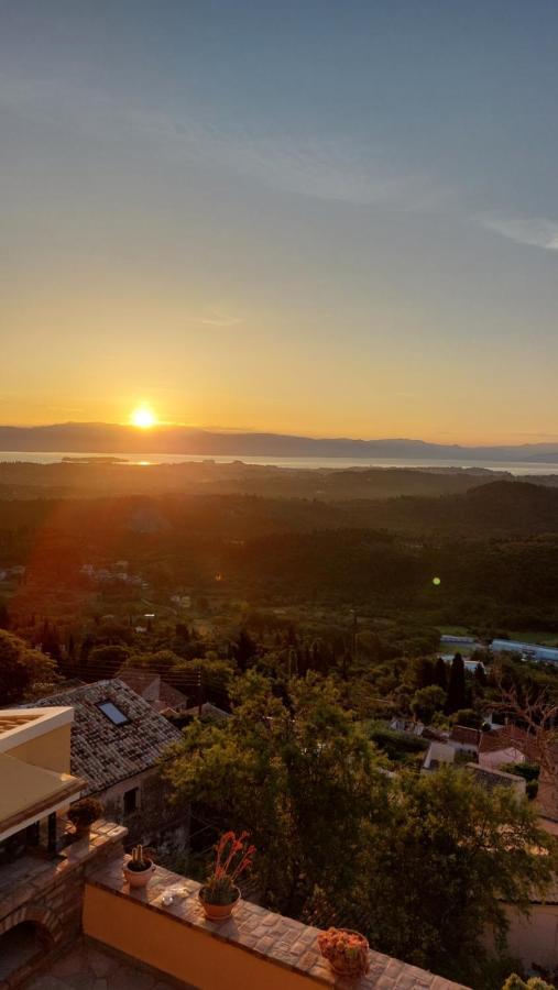 Appartamento Kontis Apts Pelekas Esterno foto