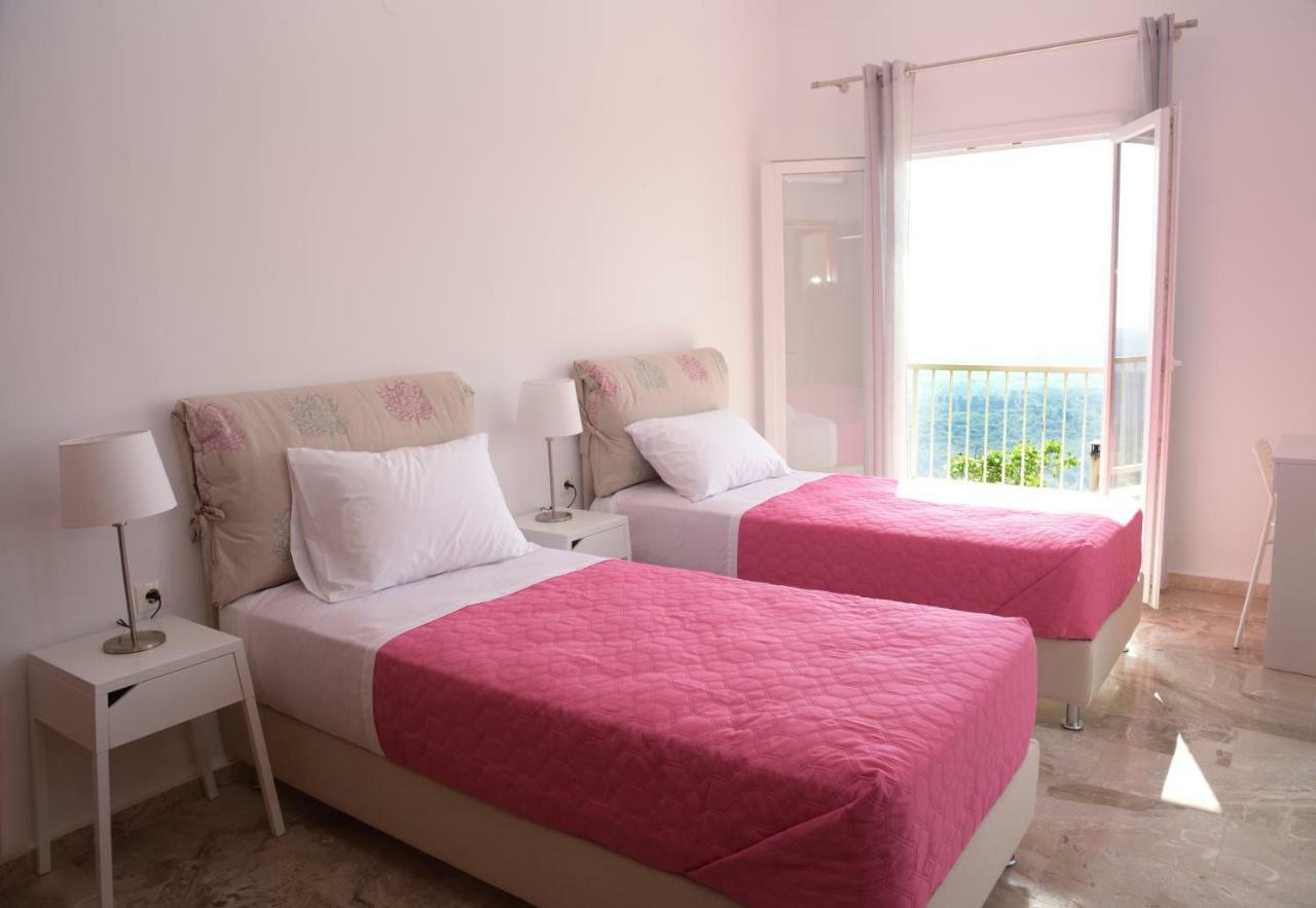 Appartamento Kontis Apts Pelekas Esterno foto