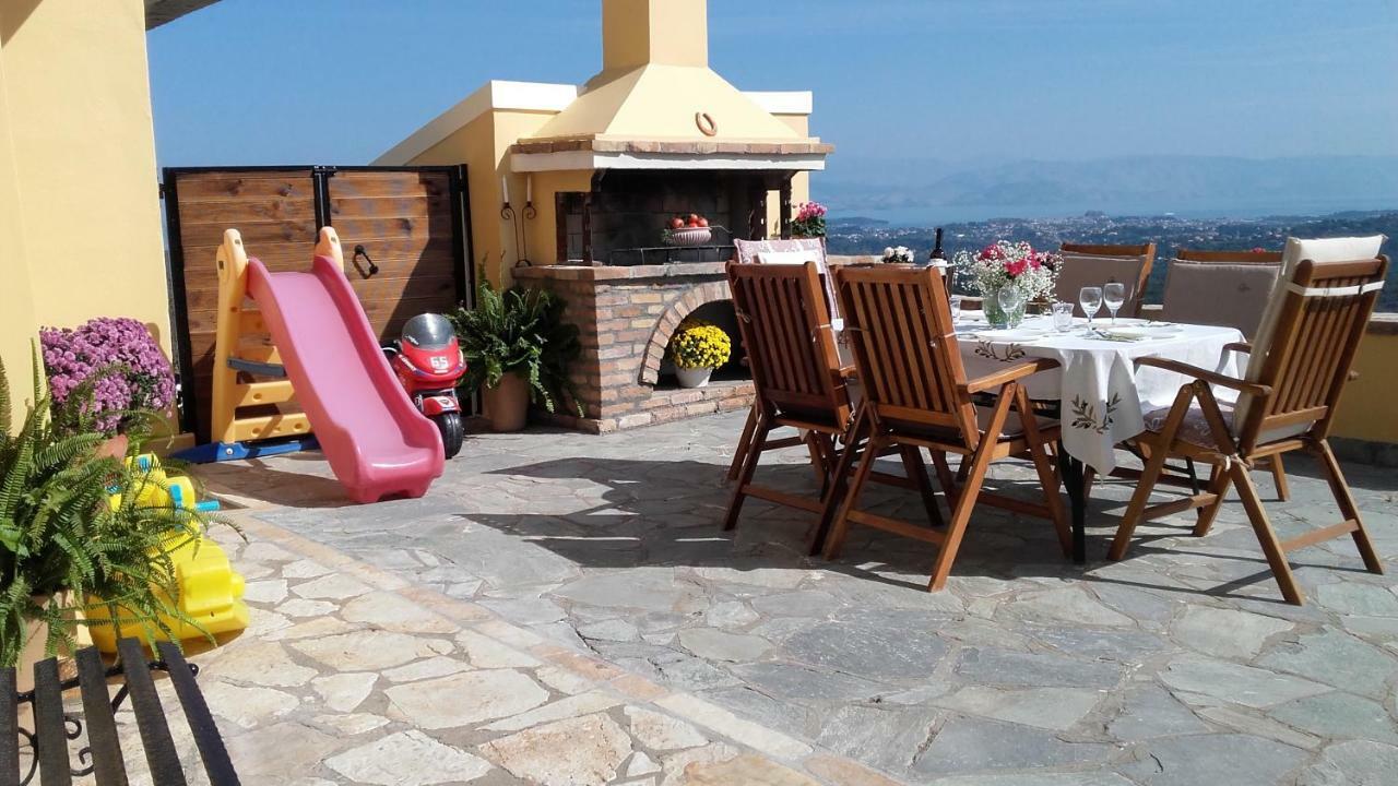 Appartamento Kontis Apts Pelekas Esterno foto